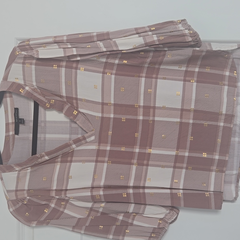 Plaid Patern V-Neck Women's Shirt